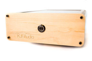 SA-01 amplifier Maple front panel